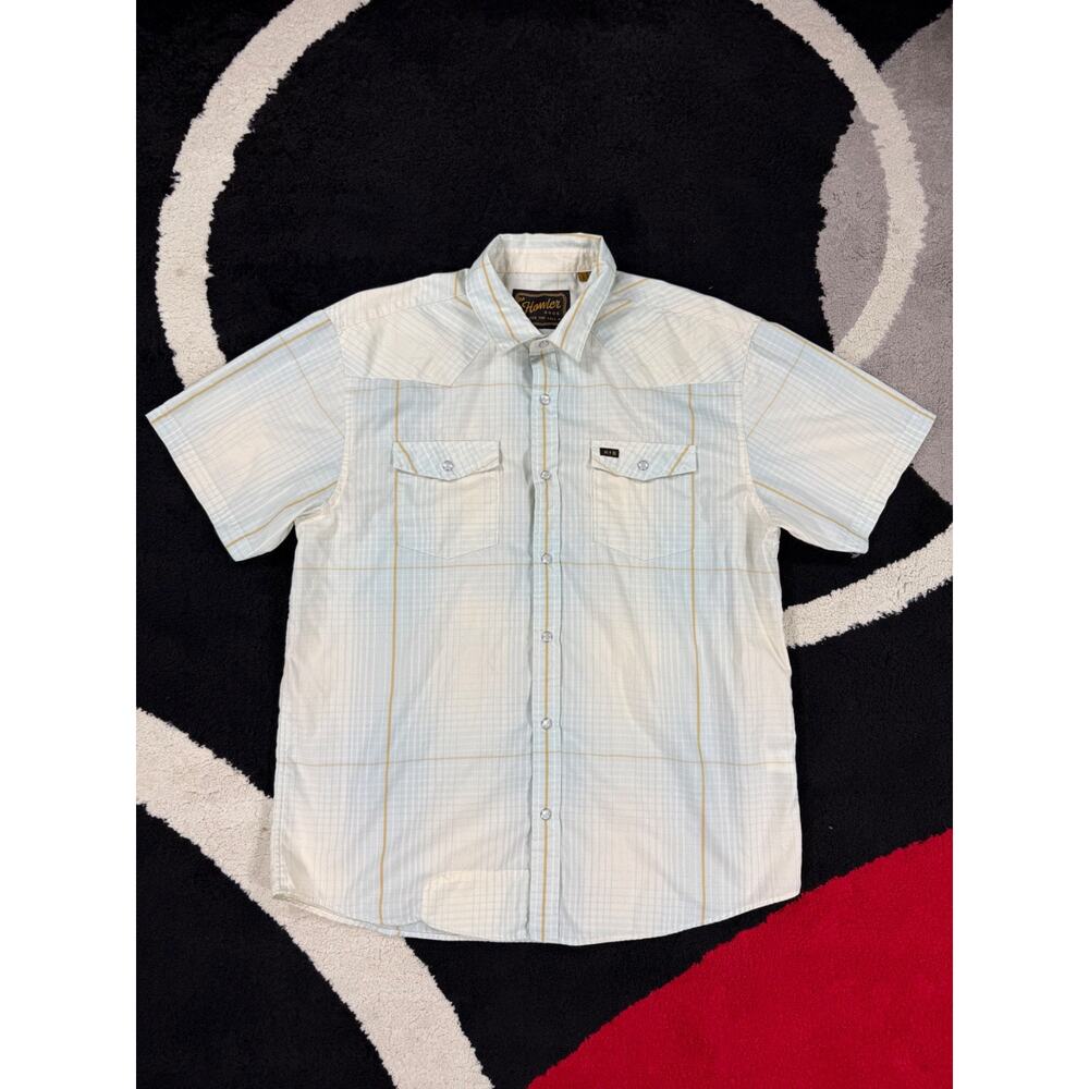 Howler Bros Shirt Mens Large Light Blue Pearl Snap Short Sleeve Pockets